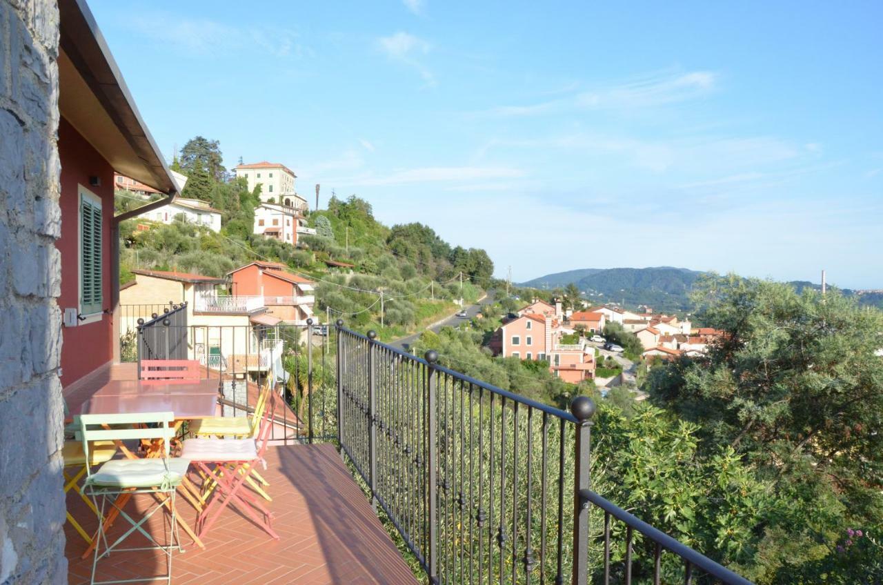 La Casa Con Vista Di Emma Daire Vezzano Ligure Dış mekan fotoğraf